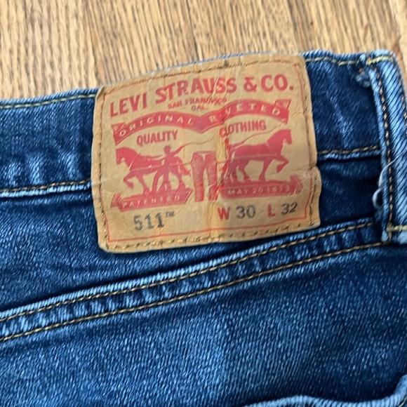 Levi’s 511 Jeans Medium Wash - Picture 2 of 6